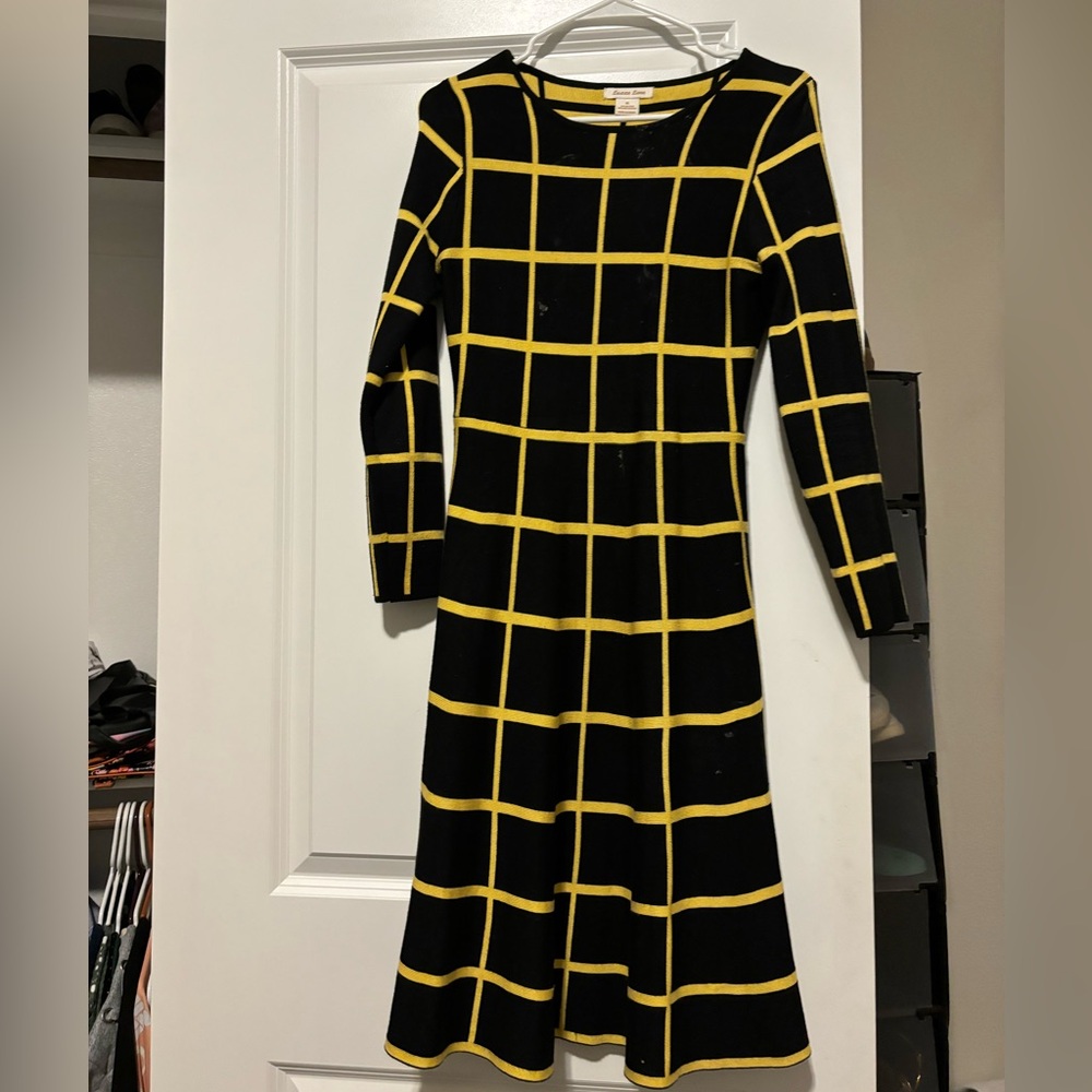 Black and yellow dress
